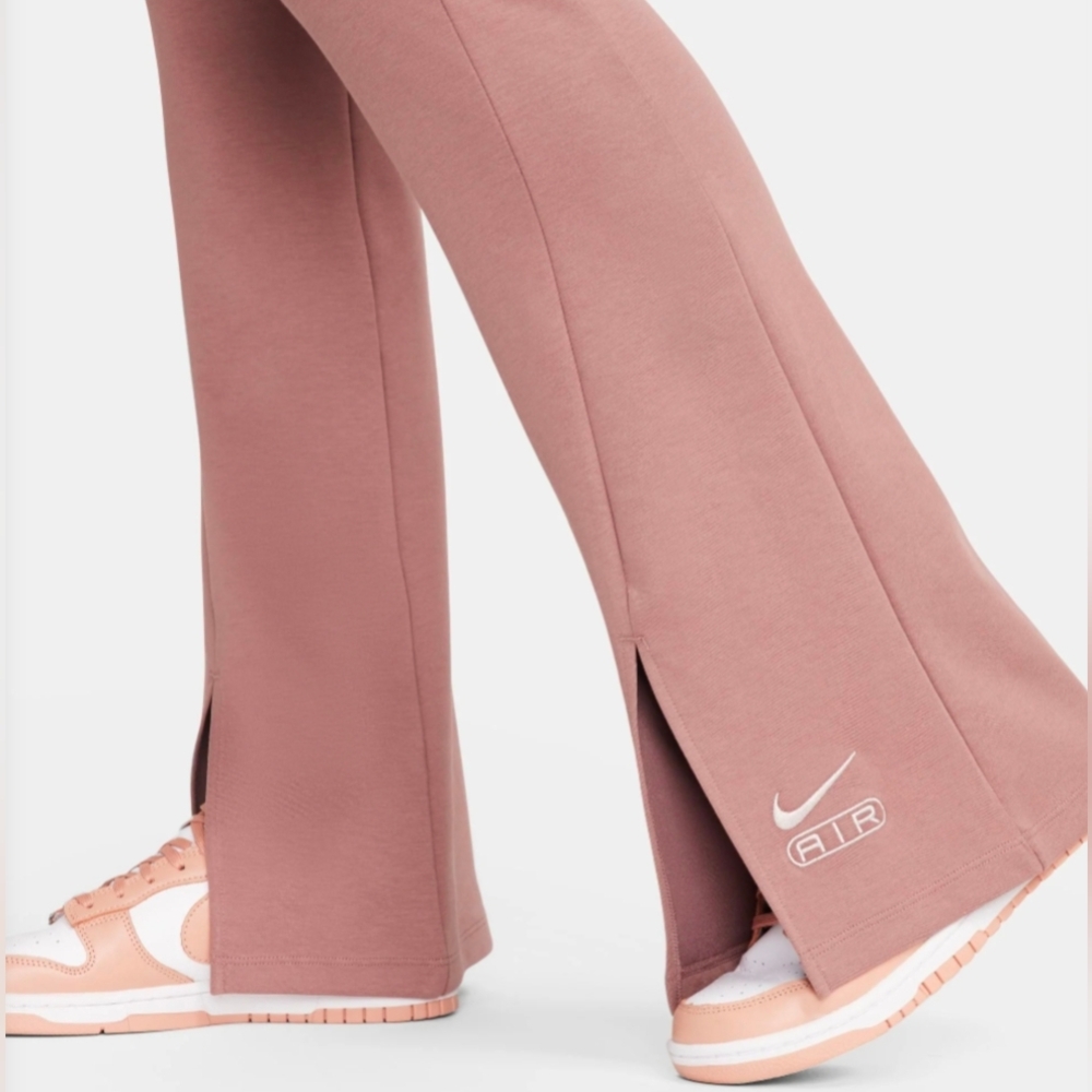 Nike Women's Dusty Rose Split-Hem Leggings